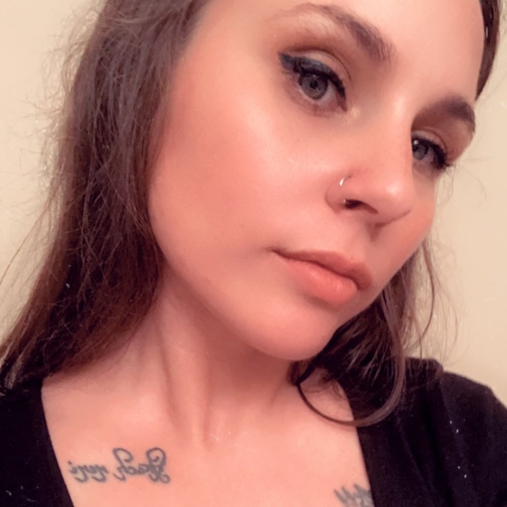 Meet your Posher, Rebecca